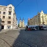 V Prazskych Holesovicich C1 منزل للإقامة *