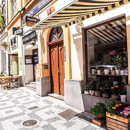 Rum i privatbostad V Prazskych Holesovicich C1