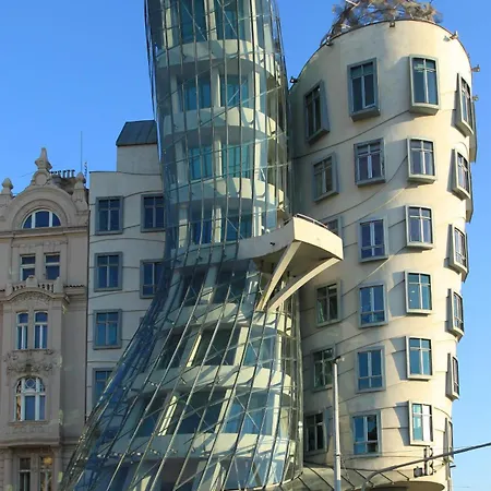 V Prazskych Holesovicich C1 *