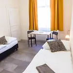 V Prazskych Holesovicich C1